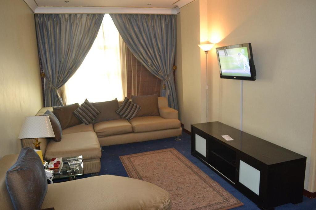 Bilqase Throne Hotel Dammam Pokoj fotografie