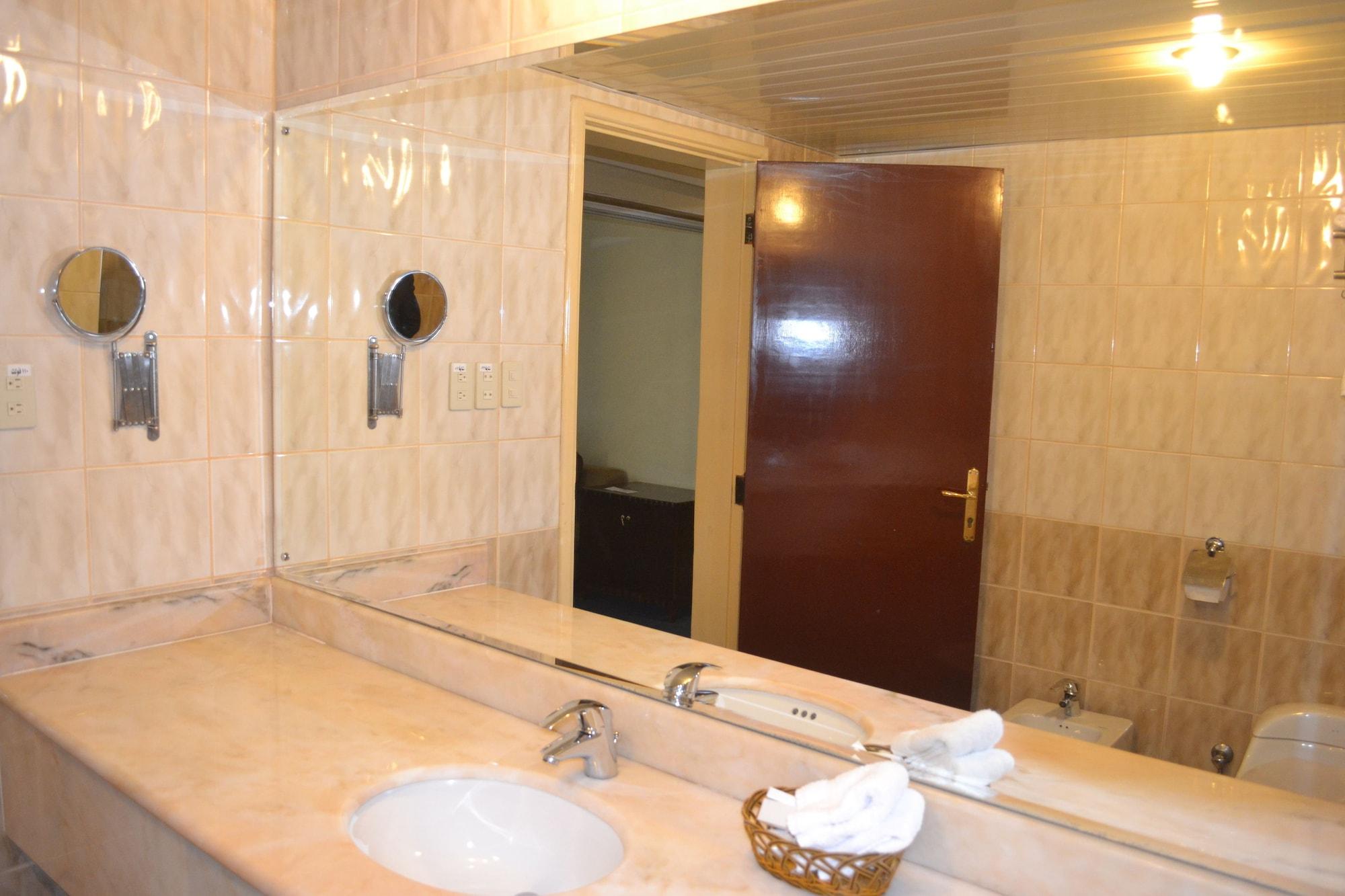 Bilqase Throne Hotel Dammam Exteriér fotografie